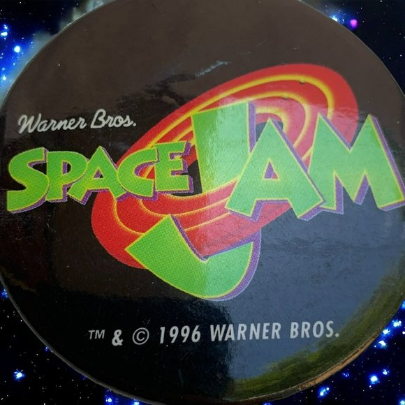 Warner Brothers Space Jam Movie Promo Button From 1996 - Picture 2 of 5